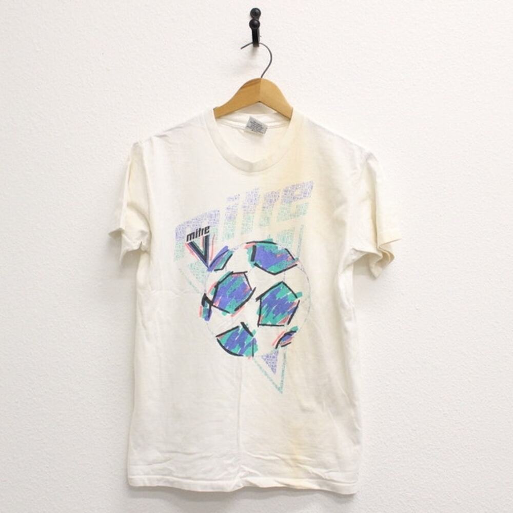 Vintage Mitre Sports International Soccer T Shirt Medium